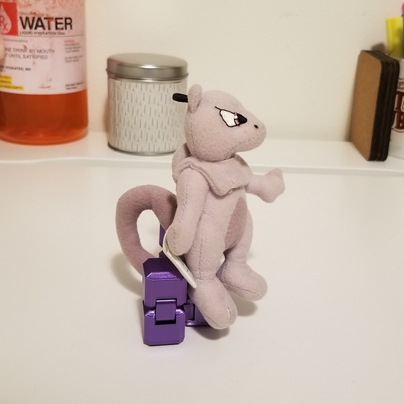 Vintage Pokémon Mewtwo plush keychain - Picture 3 of 5